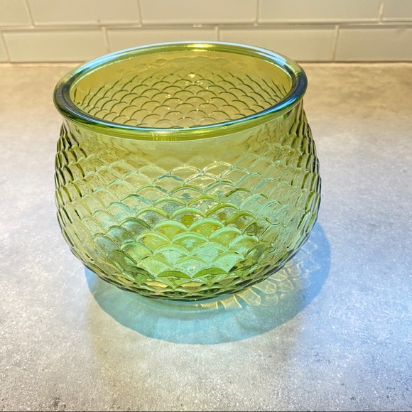 Vintage Avocado Green Glass Fish Scale  Bowl  E O Brody - Picture 2 of 5
